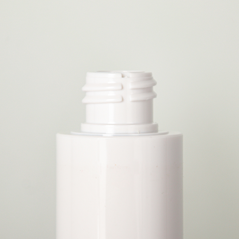 Refillable Round Plastic Lotion Bottle For Travel