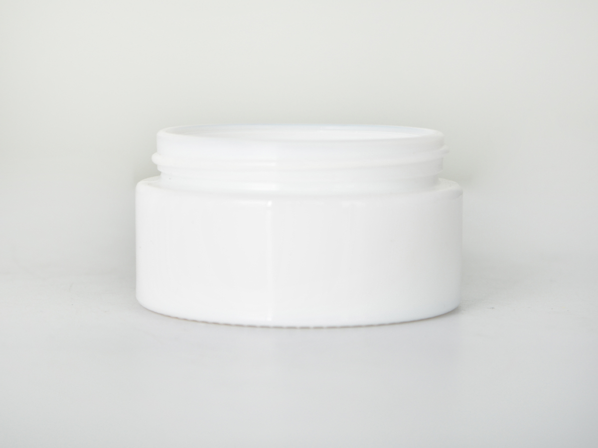 White Round Glass Lotion Bottle with Pump And White Jar