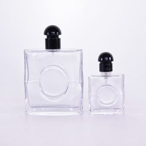 Flat Bottle Shape with Circle on The Center Black Plastic Lid